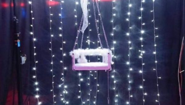 כניסת נדנדה